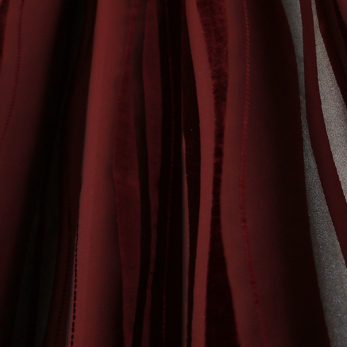 MAISON BLANCHE READY-MADE CURTAIN 145X270 ROSES TAFT STRIPE BURGUNDY POL.100%