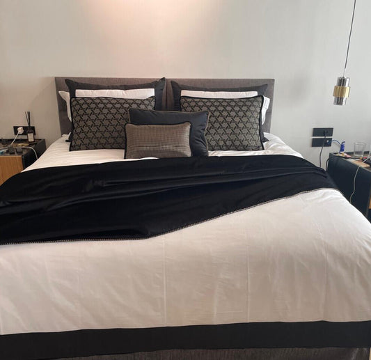 ΔΙΑΜΕΡΙΣΜΑ ΣΤΟΝ ΑΛΙΜΟ